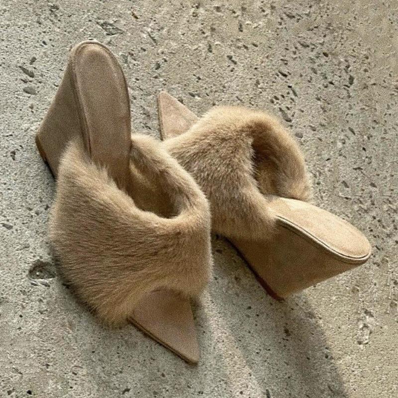 Fluffy Women Slippers Wedges P - Winter Clothing For Women 评论和价格