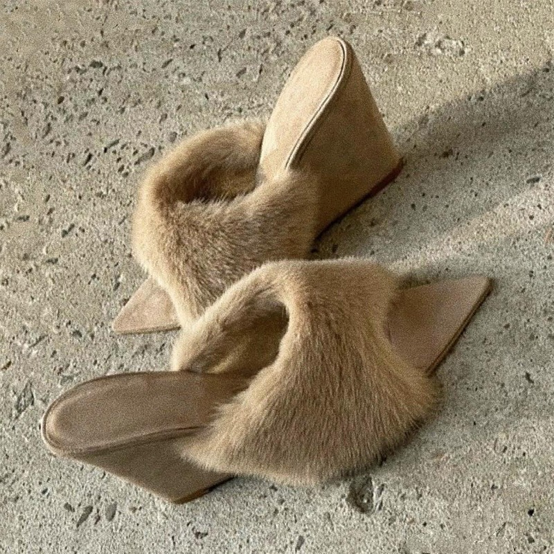 Fluffy Women Slippers Wedges P - Winter Clothing For Women 评论和价格
